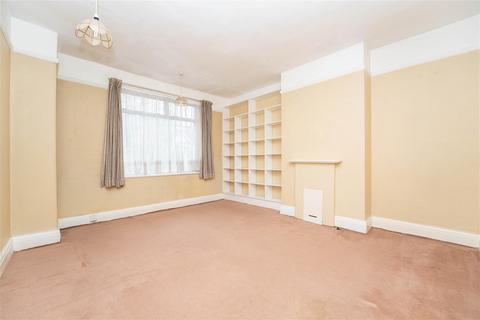 52 Cowper Road, London, W7 1EH