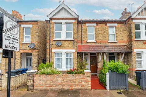 21a Cumberland Road, London, W7 2ED