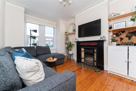 21a Cumberland Road, London, W7 2ED