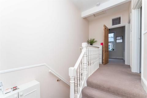 21a Cumberland Road, London, W7 2ED
