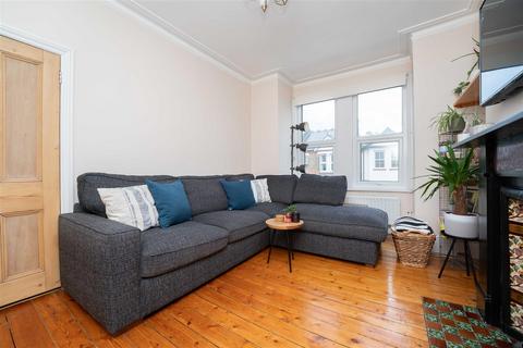 21a Cumberland Road, London, W7 2ED