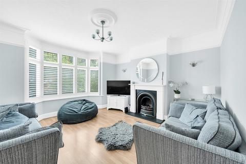 3 bedroom semi-detached house for sale, Burnt Ash Lane, Bromley