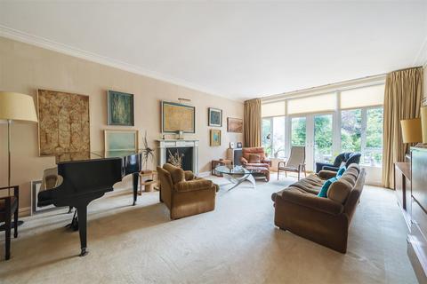 7 bedroom detached house for sale, Manor House Drive, London, NW6