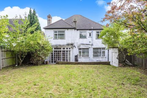 15 Alexander Avenue, London, NW10 3QT