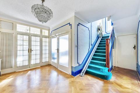 15 Alexander Avenue, London, NW10 3QT