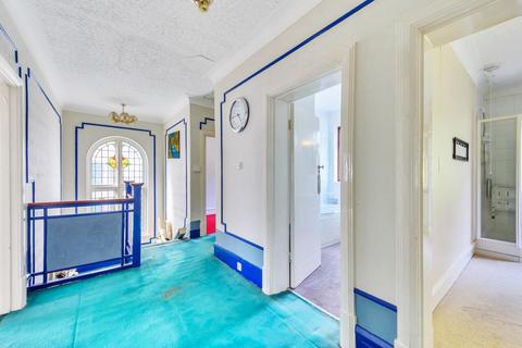 15 Alexander Avenue, London, NW10 3QT