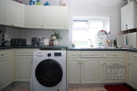 306 Carters Mead, Harlow, CM17 9EZ