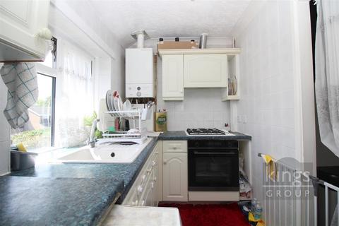 306 Carters Mead, Harlow, CM17 9EZ