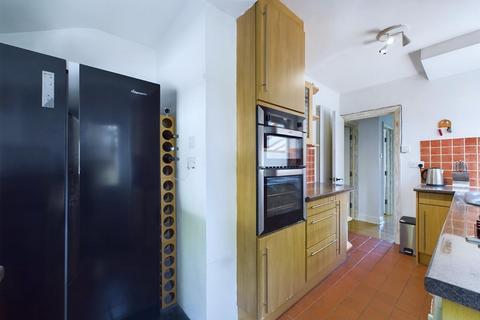 259 Stafford Road, Caterham, CR3 6NL