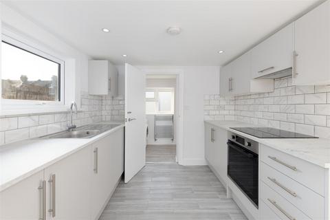 3 bedroom end of terrace house for sale, Belmont Road, London