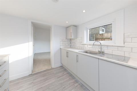 3 bedroom end of terrace house for sale, Belmont Road, London