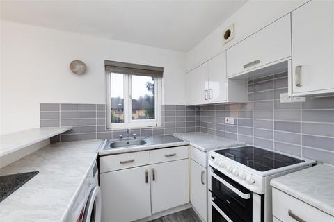 1 bedroom flat for sale, Adams Way, Croydon