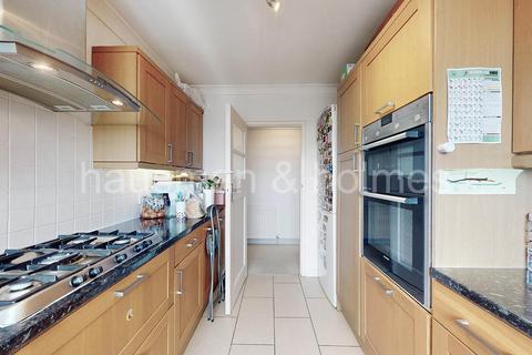 undefined, Mulberry Close, London