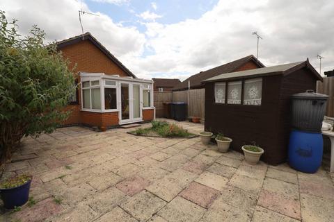 2 bedroom semi-detached bungalow for sale, Trent Road, Hinckley, Leicestershire, LE10 0XX