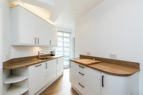 2 bedroom apartment for sale, Dorset House, Marylebone NW1