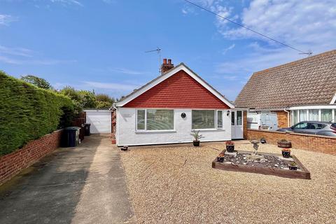 2 bedroom detached bungalow for sale, Nightingale Close, Scratby, Great Yarmouth