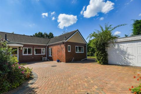 2 bedroom semi-detached bungalow for sale, 80a Limes Road, Tettenhall, Wolverhampton