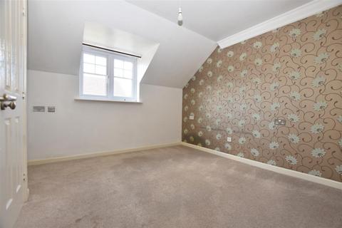 2 bedroom semi-detached house for sale, Logan Link, Wickford