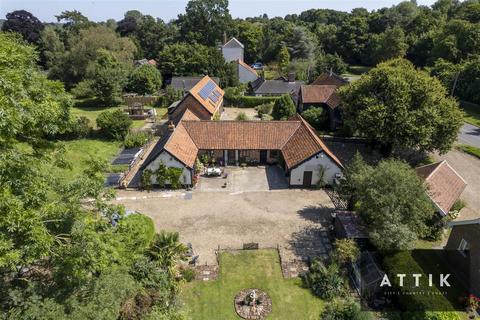 5 bedroom barn conversion for sale, Flixton Road, Bungay