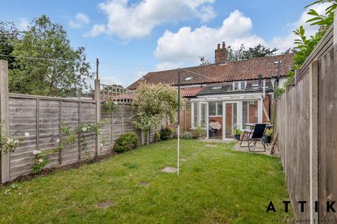 2 bedroom terraced house for sale, Loddon Road, Ditchingham, Bungay