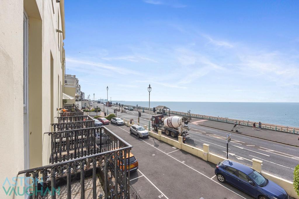 Marine Parade, 46 48, Chain Pier House, Flat 13 01