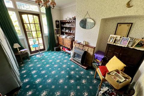 130 Longmore Road, Shirley, Solihull, B90 3EE