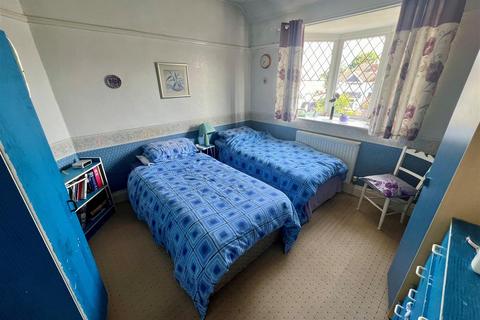130 Longmore Road, Shirley, Solihull, B90 3EE