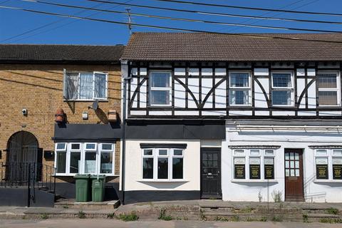 Shop to rent, Main Road, Sutton At Hone, Dartford