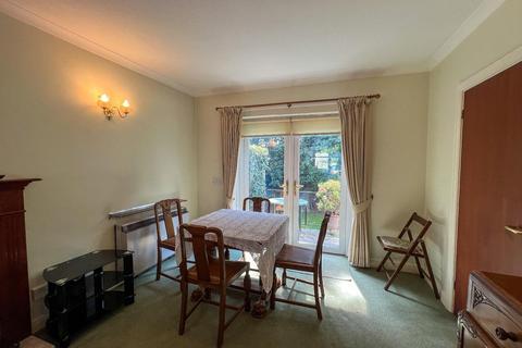 undefined, Restway Gardens, Bridgend, Bridgend County Borough. CF31 4HY