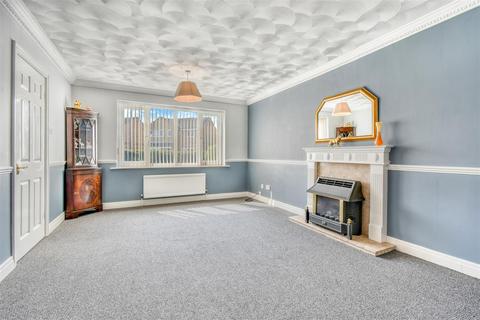 4 bedroom detached house for sale, Geldof Road, Huntington