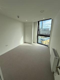 2 bedroom apartment to rent, Vetro Court