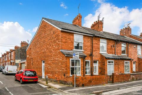 2 bedroom terraced house for sale, Trafalgar Street, South Bank