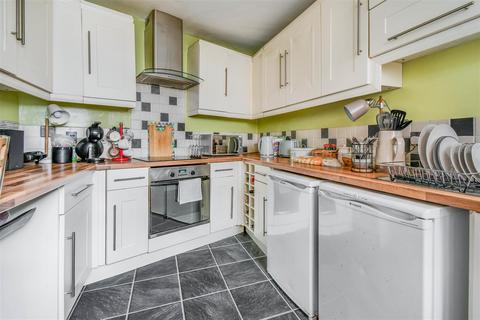 2 bedroom terraced house for sale, Trafalgar Street, South Bank