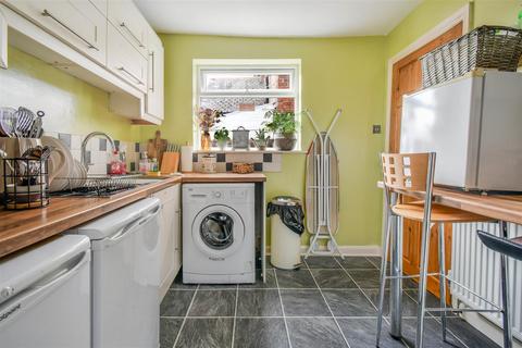 2 bedroom terraced house for sale, Trafalgar Street, South Bank