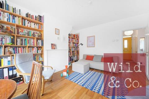 2 bedroom flat for sale, Runnymeade House, Homerton Road, Hackney