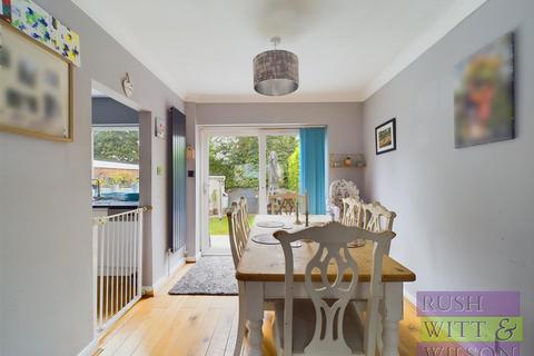 3 bedroom semi-detached house for sale, Marlow Drive, St. Leonards-On-Sea