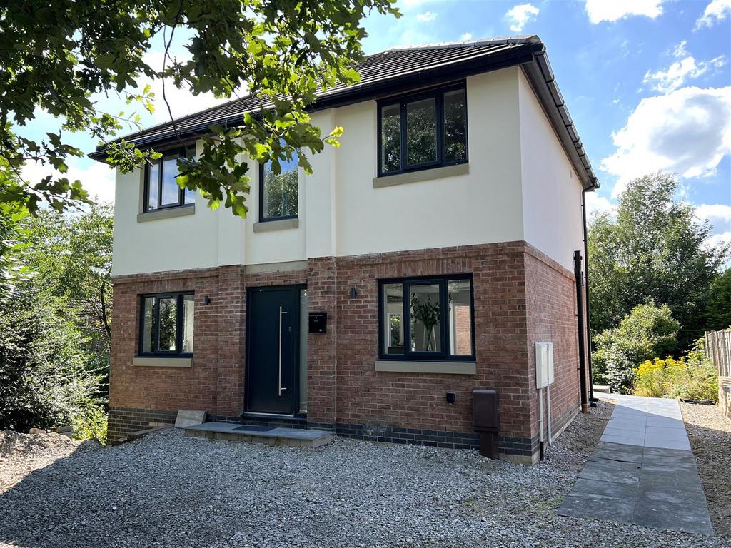Bradwell Grove, Congleton 3 bed detached house - £260,000