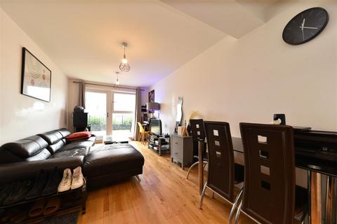 1 bedroom flat for sale, Boston House, Park Place, Stevenage