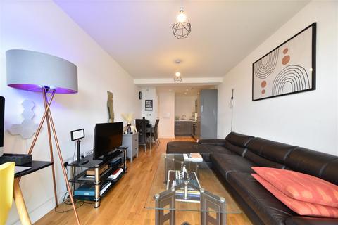 1 bedroom flat for sale, Boston House, Park Place, Stevenage