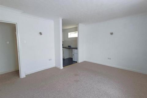 1 bedroom apartment for sale, Cavell Avenue, Peacehaven