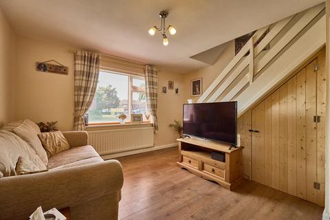 2 bedroom semi-detached house for sale, Severn Avenue, Hinckley