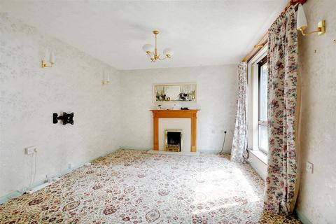 2 bedroom maisonette for sale, Brookdale Court, Nottingham