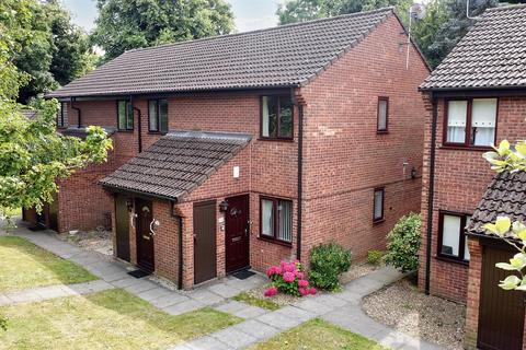 2 bedroom maisonette for sale, Brookdale Court, Nottingham