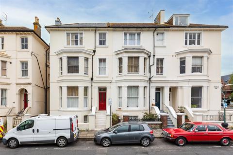 13 bedroom house for sale, Hova Villas, Hove