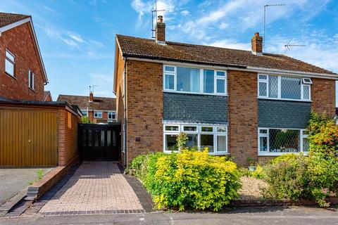 3 bedroom semi-detached house for sale, Calvin Close, Wombourne, Wolverhampton