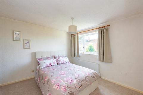 3 bedroom semi-detached house for sale, Calvin Close, Wombourne, Wolverhampton