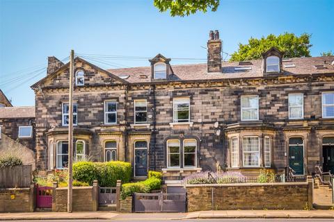 6 bedroom character property for sale, Elm View, Savile Park, Halifax