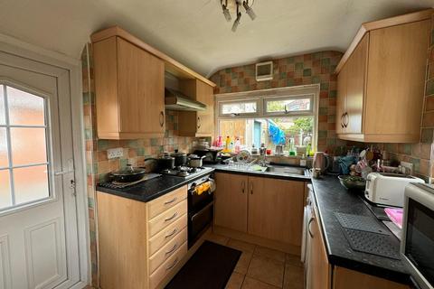 3 bedroom semi-detached house for sale, Crimsworth Avenue, Whalley Range