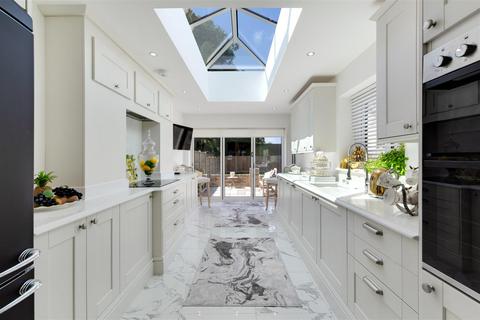 81a Main Road, St Lawrence, Southminster, CM0 7NA