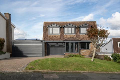 4 bedroom detached house for sale, Bevelin Hall, Saundersfoot